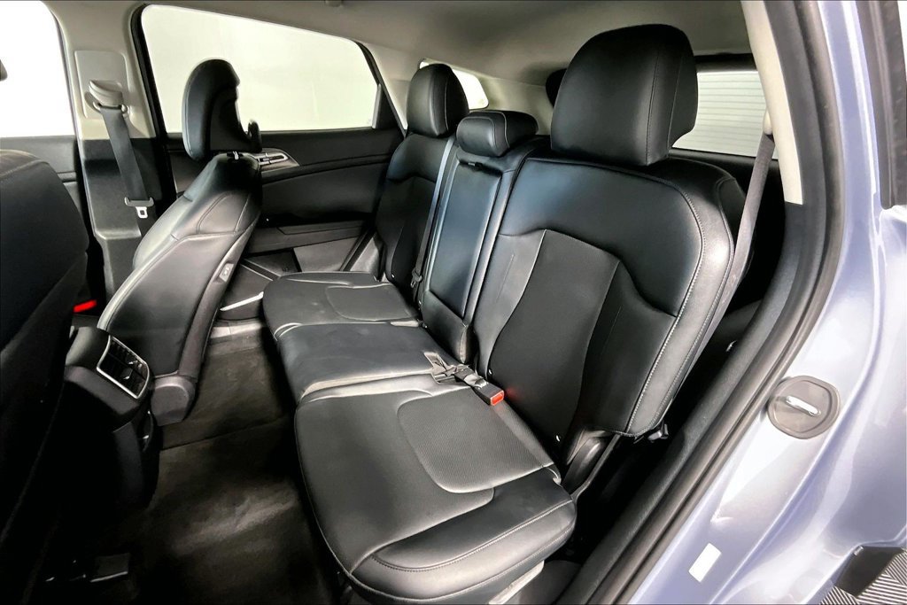 Used 2023 Kia Sportage EX FWD image 26