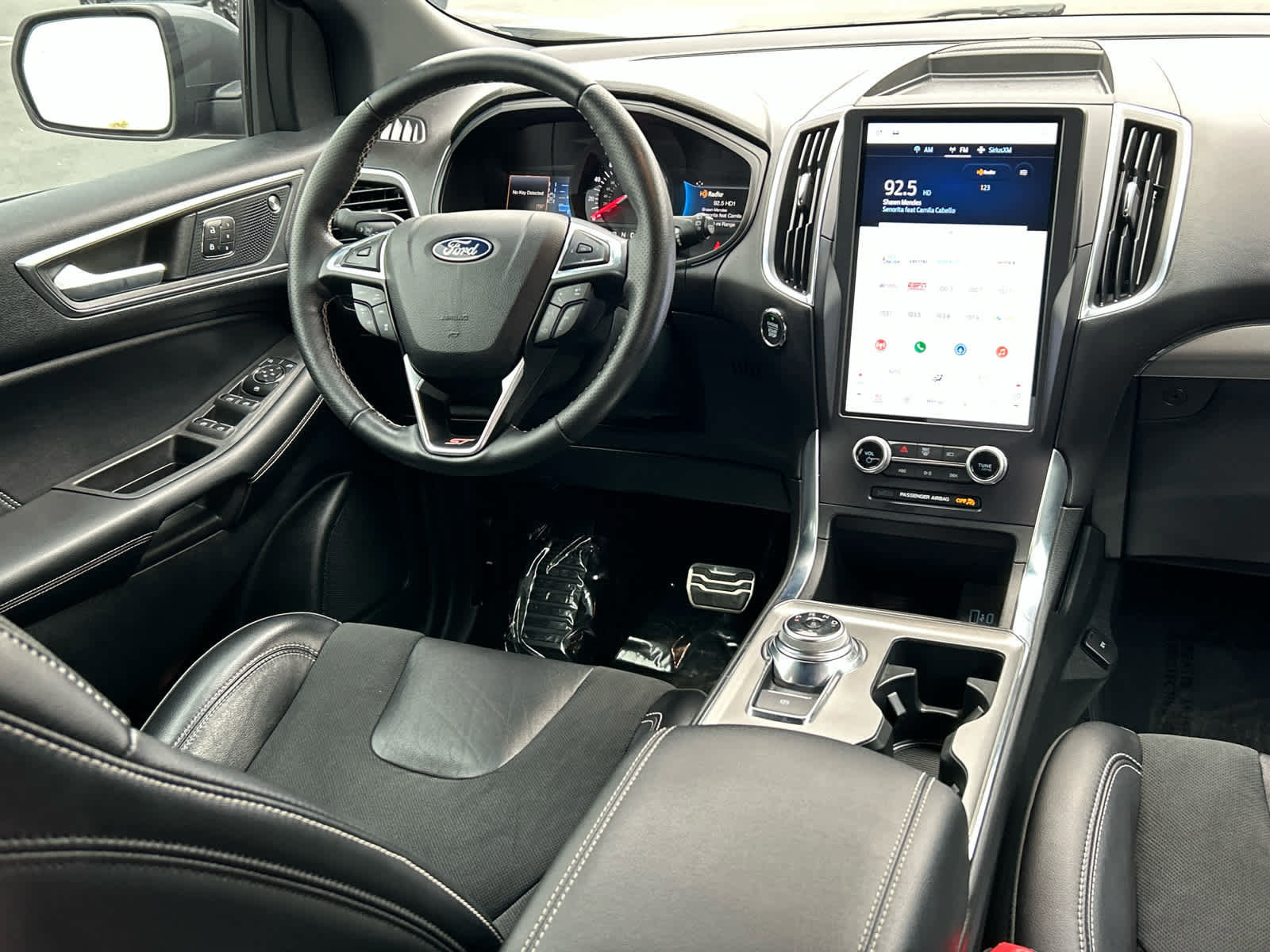 Certified 2022 Ford Edge ST w/ Equipment Group 401A image 22