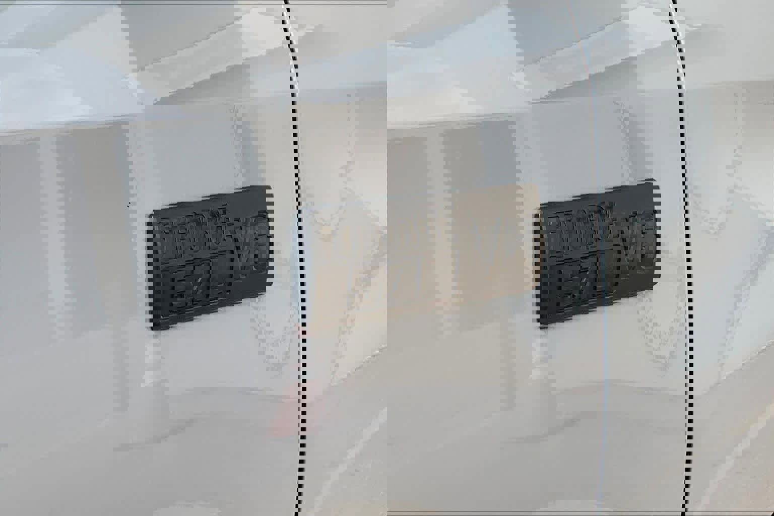 Used 2021 Toyota Tundra SR5 w/ Trail Edition image 10