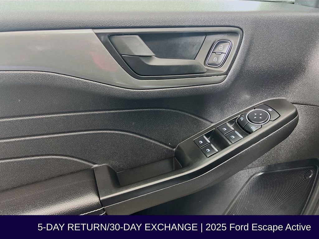 Certified 2025 Ford Escape Active image 22