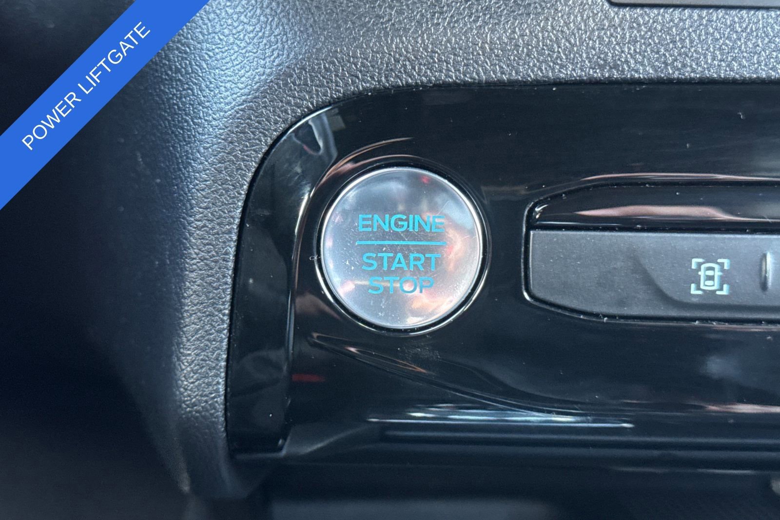 Certified 2024 Ford Escape ST-Line w/ Tech Pack #1 image 25