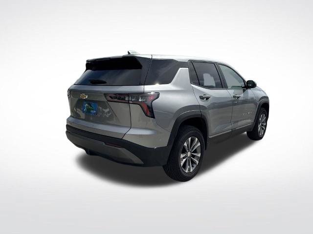 Used 2026 Chevrolet Equinox LT w/ Convenience Package II FWD image 5