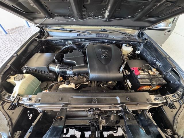 Used 2020 Toyota Tacoma TRD Off-Road w/ TRD Premium Off Road Package AWD/4WD image 19