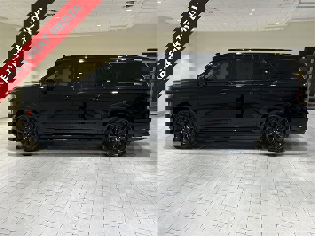 Used 2021 Cadillac Escalade ESV Sport Platinum w/ Heavy-Duty Trailer Package image 6