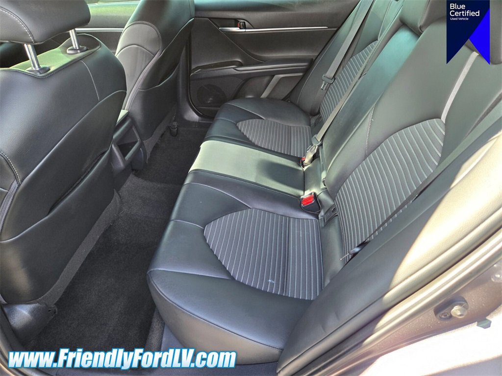 Used 2023 Toyota Camry SE image 11