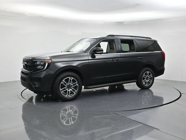Certified 2025 Ford Expedition Active AWD/4WD image 5