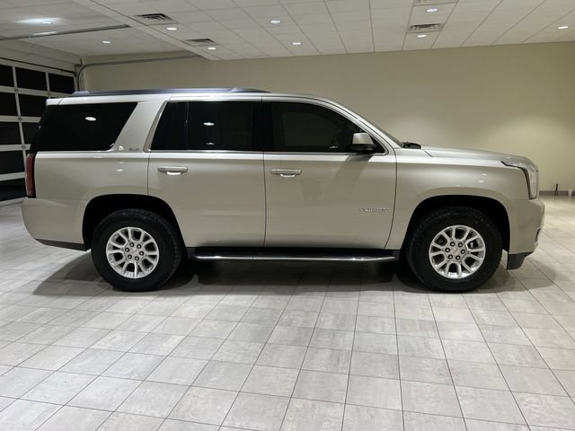 Used 2017 GMC Yukon SLT AWD/4WD image 6