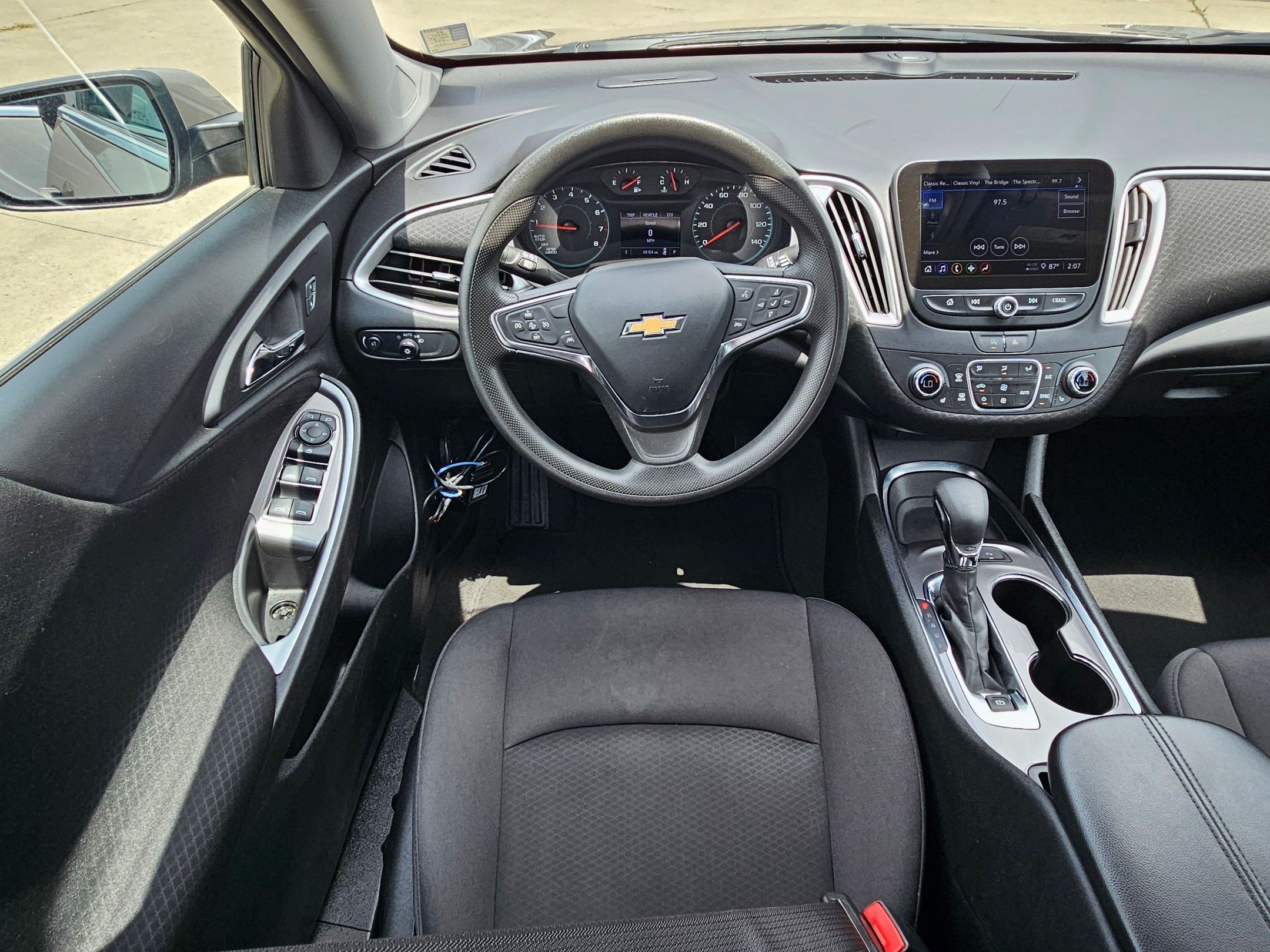 Used 2024 Chevrolet Malibu LT FWD image 29