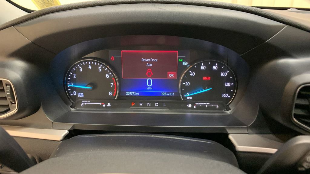 Certified 2022 Ford Explorer XLT w/ Equipment Group 202A image 39