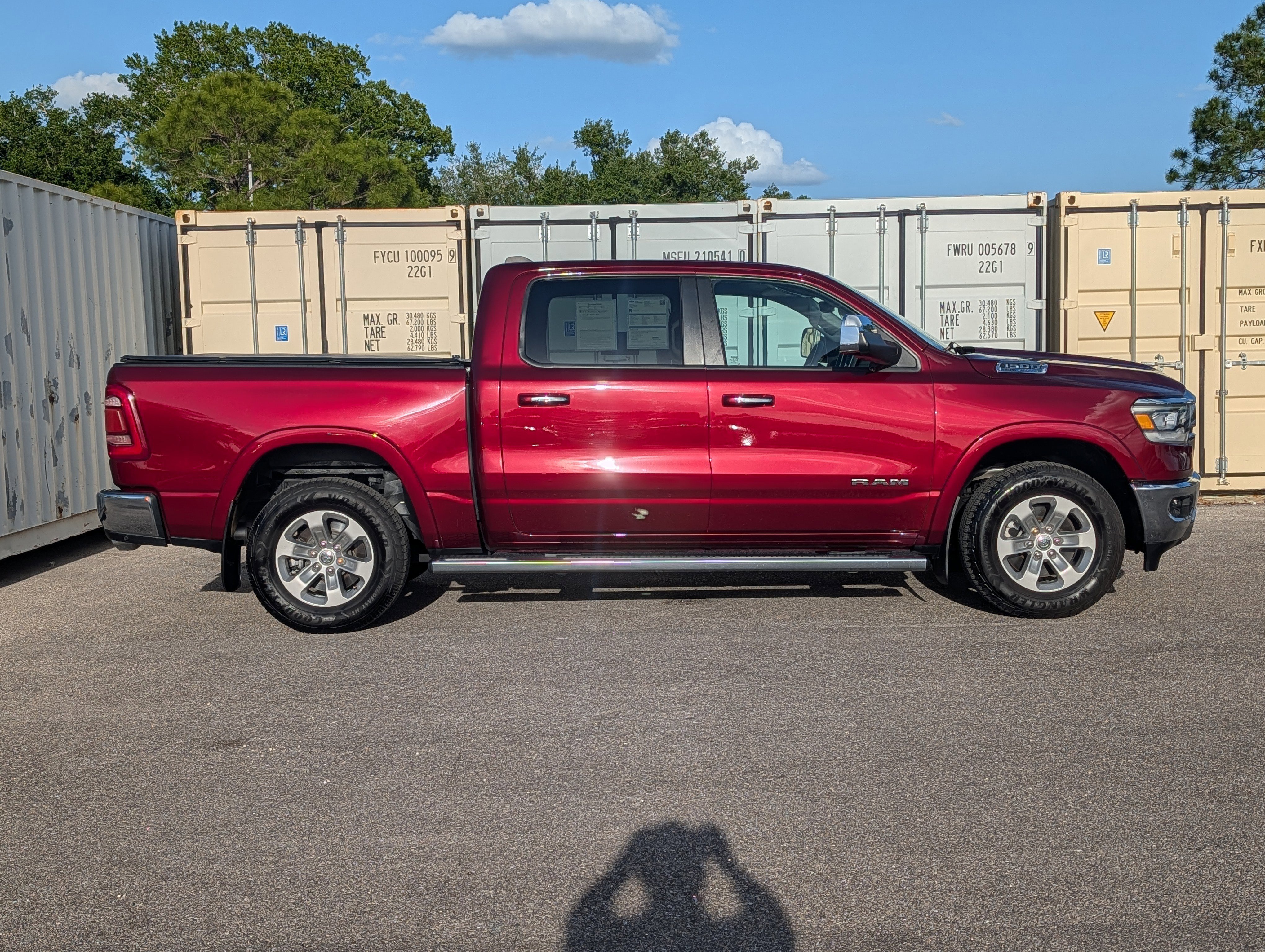 Used 2022 RAM 1500 Laramie video 3
