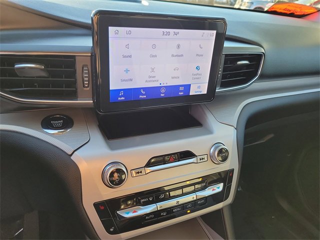 Certified 2022 Ford Explorer XLT w/ Equipment Group 202A image 8