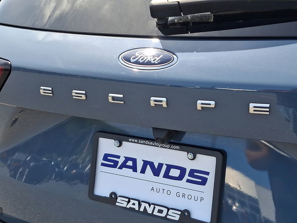 Certified 2025 Ford Escape ST-Line Select AWD/4WD image 29