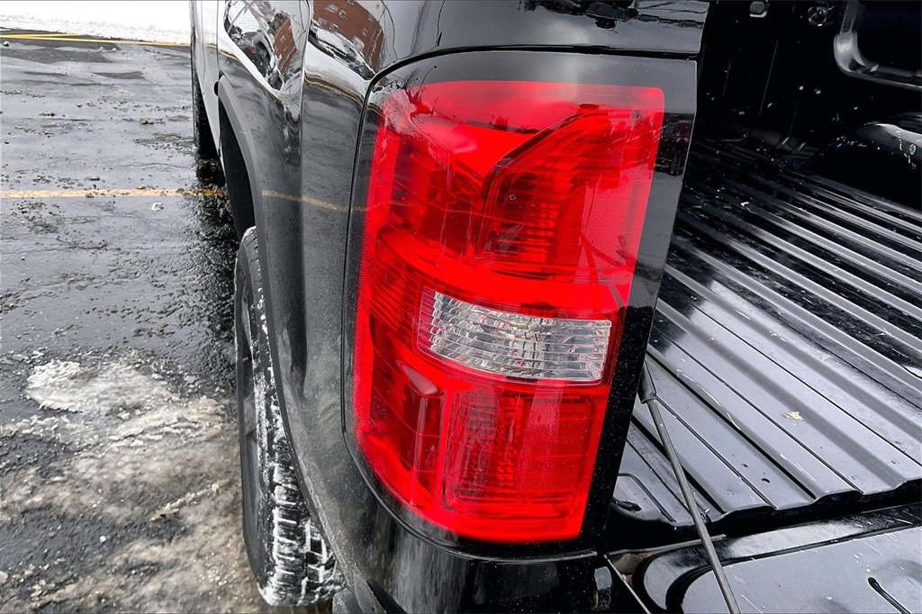 Used 2018 GMC Sierra 1500 SLE w/ SLE Value Package image 27