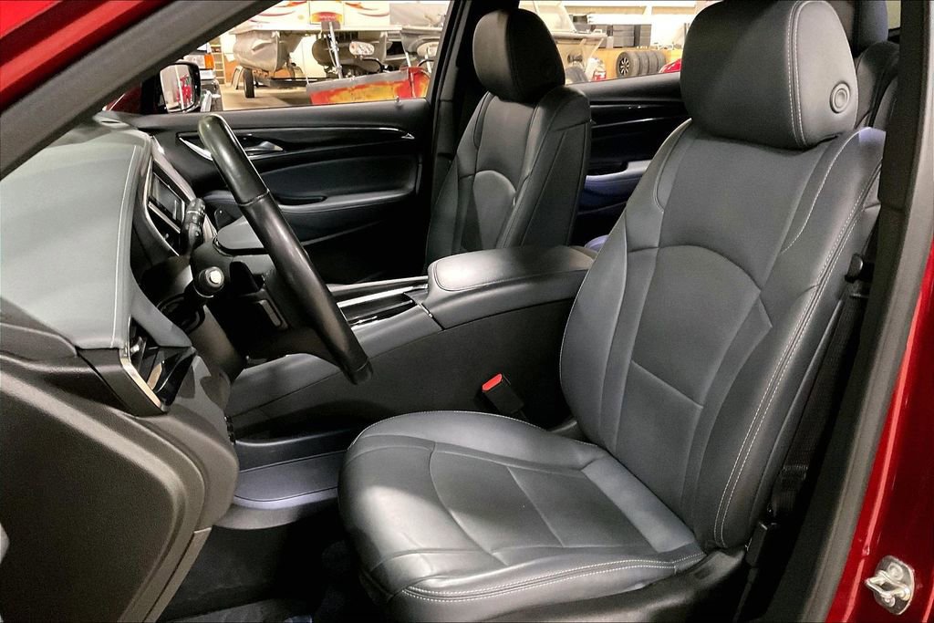 Used 2024 Buick Enclave Premium image 23