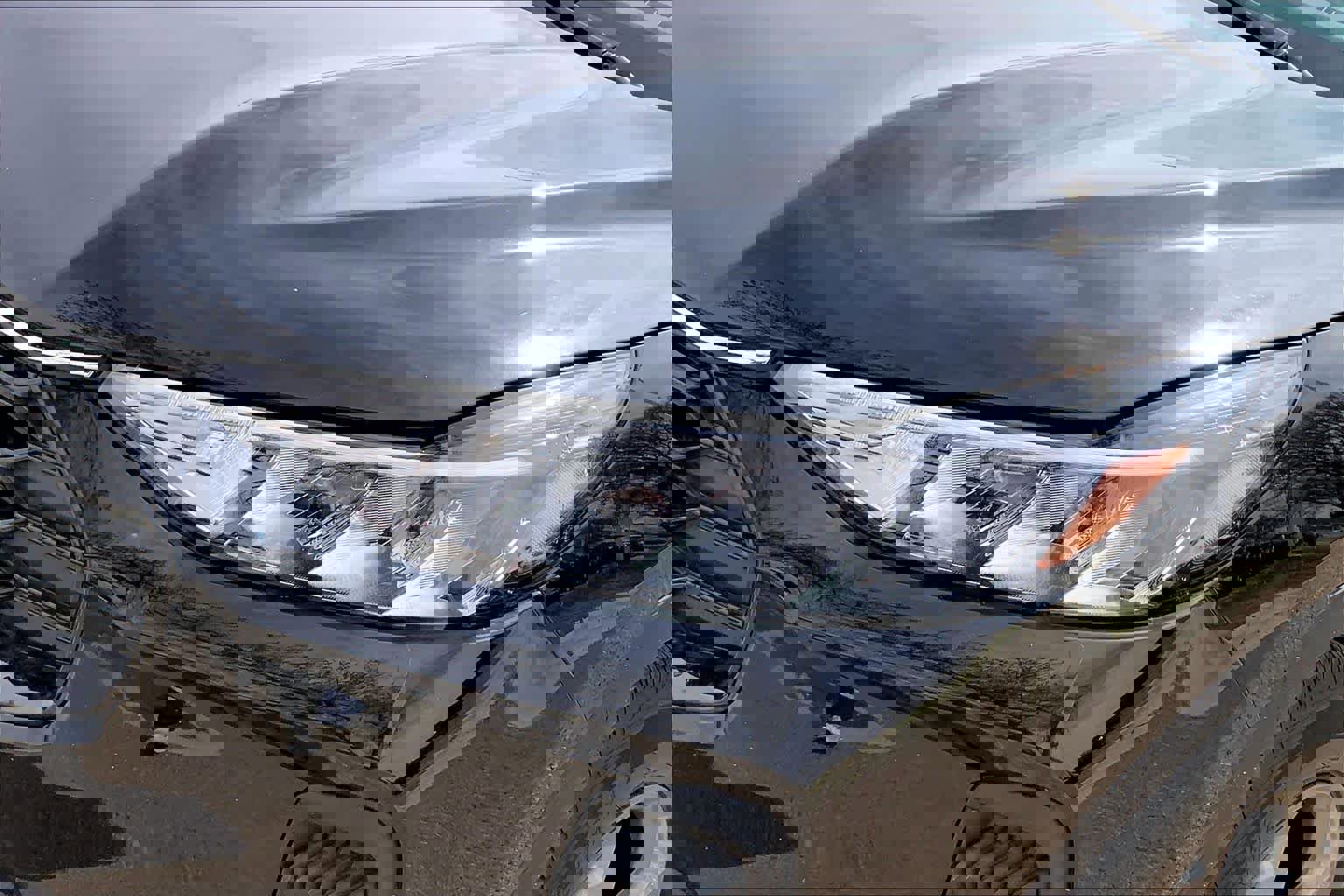 Certified 2025 Ford Escape ST-Line image 28