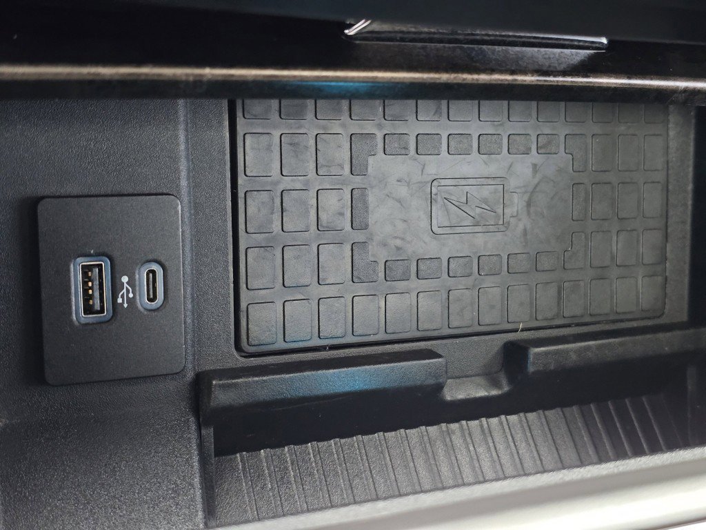 Certified 2022 Ford F350 Lariat w/ Lariat Ultimate Package image 10