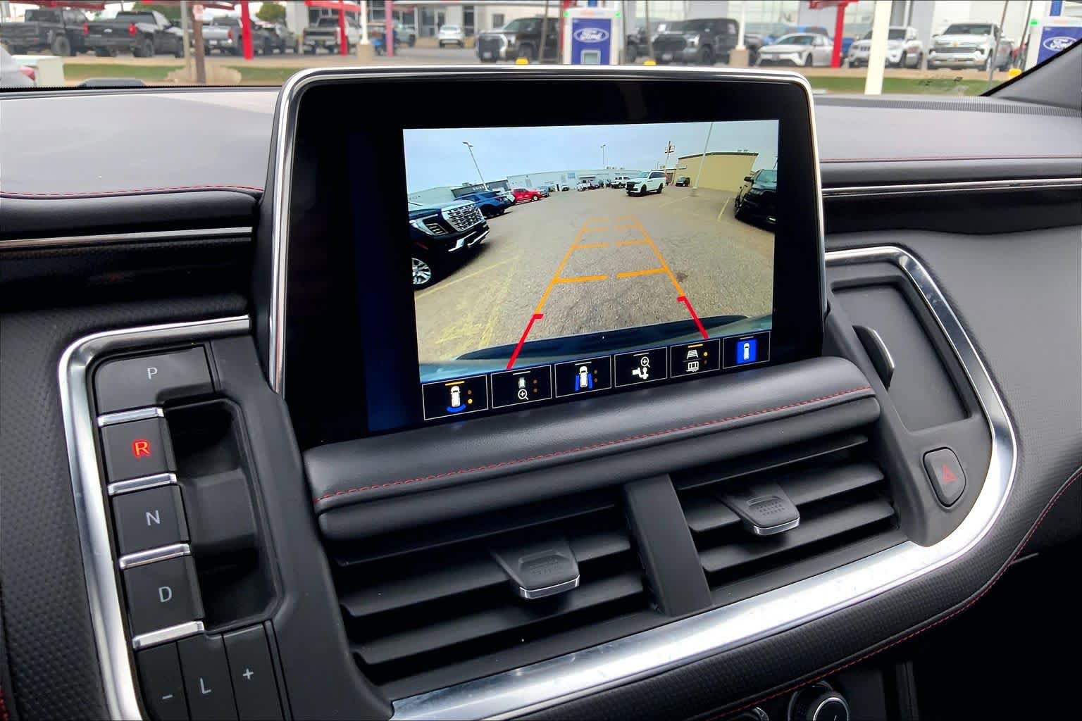 Used 2023 Chevrolet Tahoe RST w/ Luxury Package AWD/4WD image 27