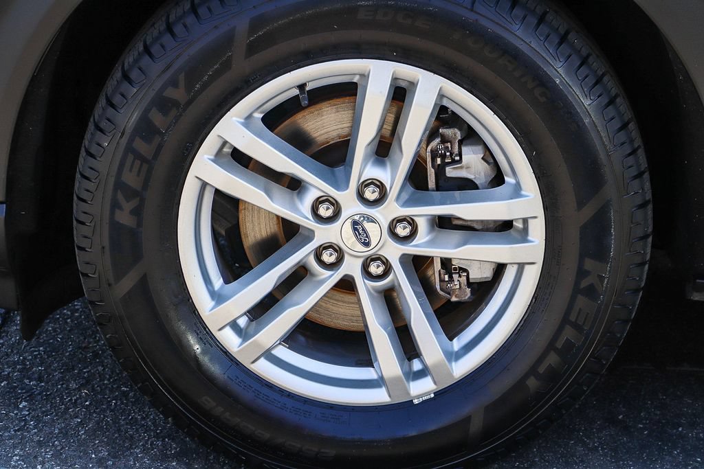 Certified 2020 Ford Explorer XLT RWD image 14