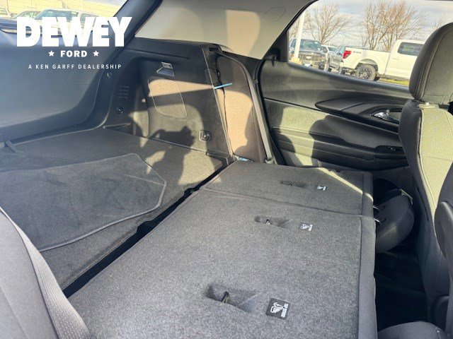 Used 2024 Chevrolet TrailBlazer LT w/ Convenience Package image 32