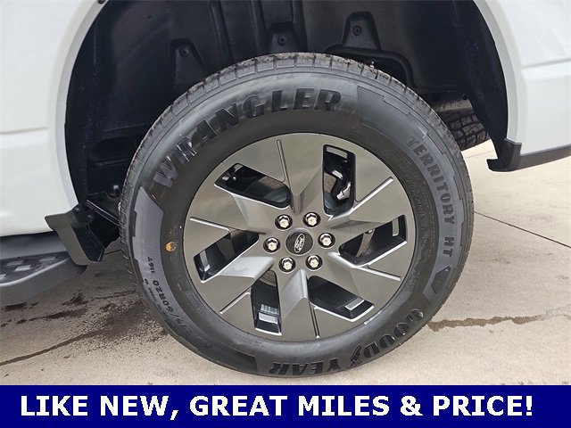 Certified 2025 Ford F150 Lightning Flash image 31