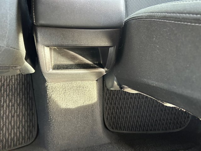 Used 2017 Subaru Outback 2.5i Premium image 33