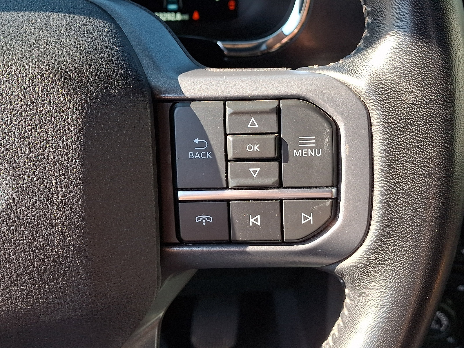 Certified 2023 Ford F150 Lariat w/ Equipment Group 502A High AWD/4WD image 24