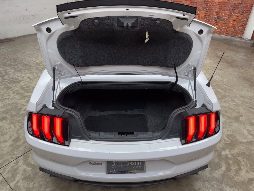 Certified 2019 Ford Mustang Convertible RWD image 25