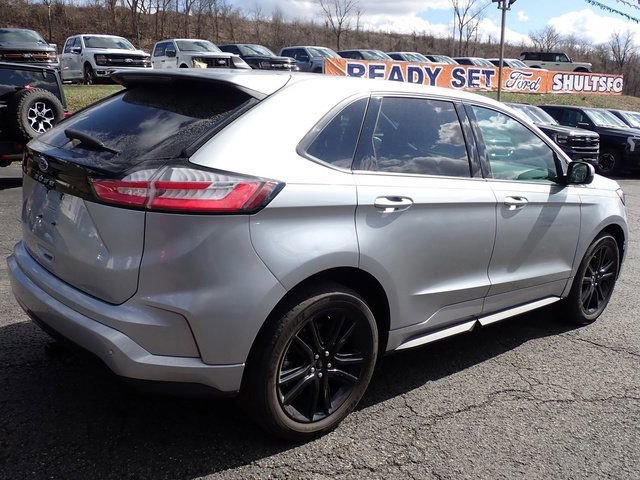 Certified 2022 Ford Edge ST-Line image 4