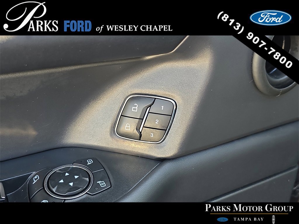 Certified 2023 Ford Expedition Platinum image 19