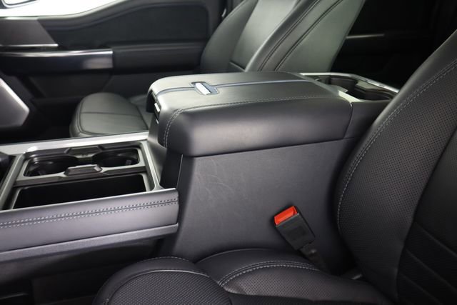 Certified 2025 Ford F450 Platinum w/ FX4 Off-Road Package image 79