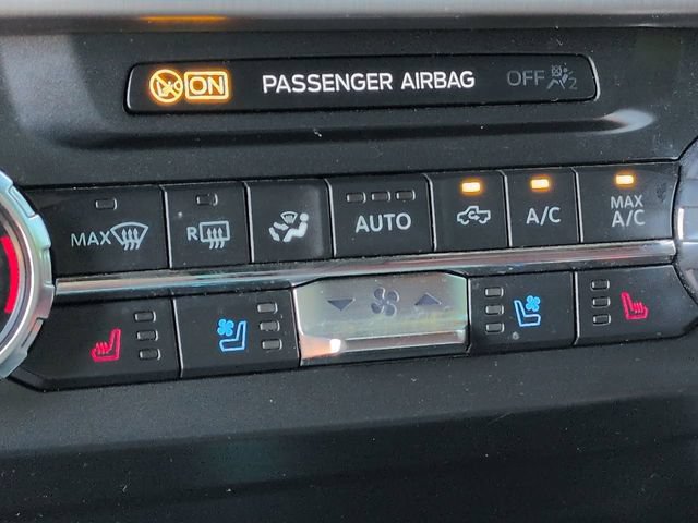 Certified 2022 Ford F350 Platinum AWD/4WD image 30