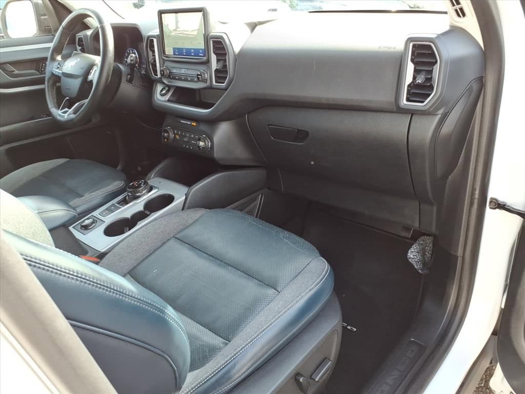 Certified 2021 Ford Bronco Sport Outer Banks w/ Outer Banks Package image 9