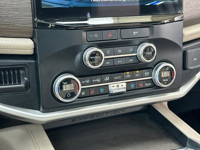 Certified 2024 Ford Expedition Limited image 21