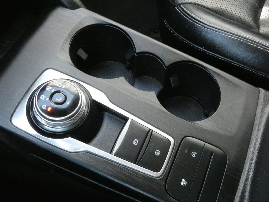 Certified 2020 Ford Escape SEL AWD/4WD image 26