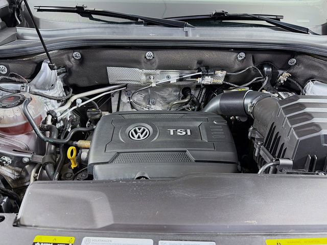Used 2022 Volkswagen Atlas Cross Sport SE FWD image 34