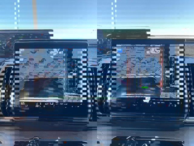 Certified 2025 Ford Expedition Max Active image 15