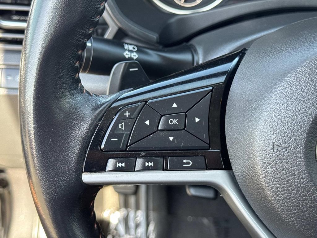 Used 2021 Nissan Altima 2.5 SR image 10