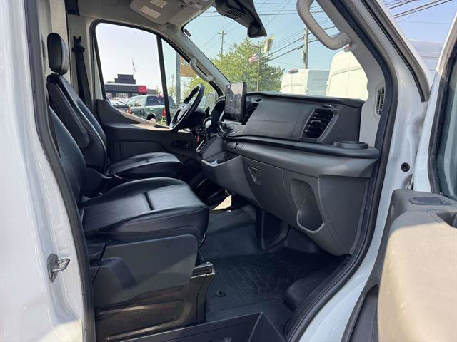 Certified 2023 Ford Transit 250 148 High Roof Extended RWD image 33