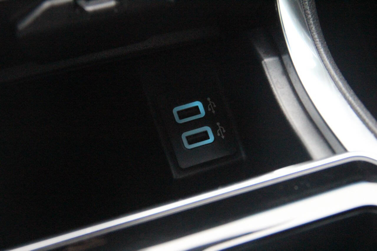 Certified 2020 Ford Edge ST w/ Equipment Group 401A image 31