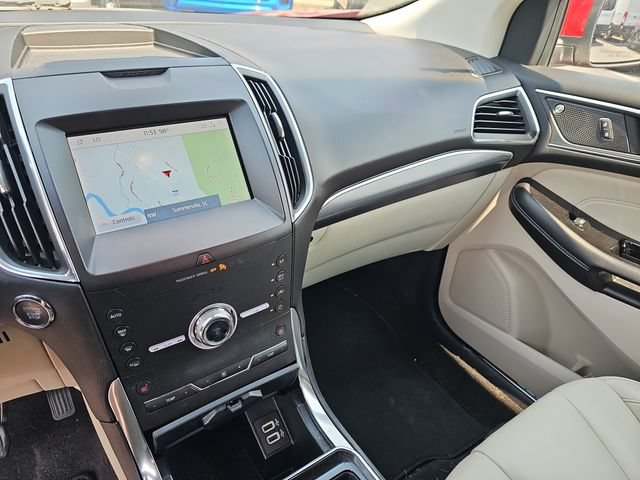 Certified 2020 Ford Edge Titanium FWD image 22