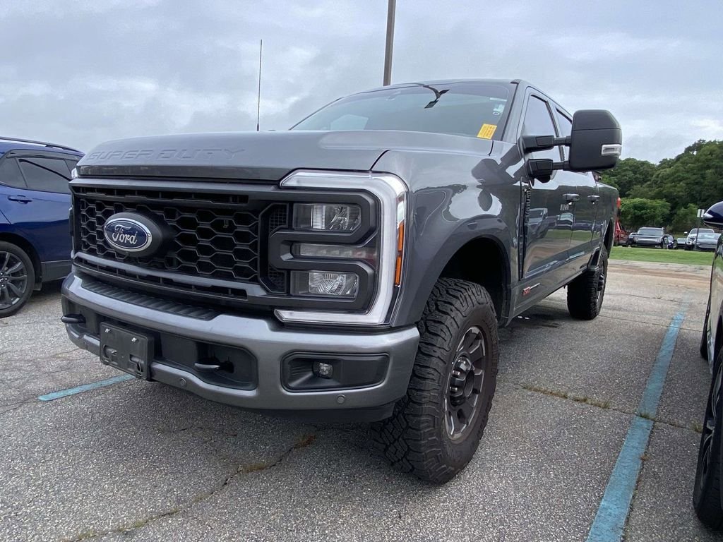 Certified 2024 Ford F250 Lariat w/ Lariat Ultimate Package AWD/4WD image 3