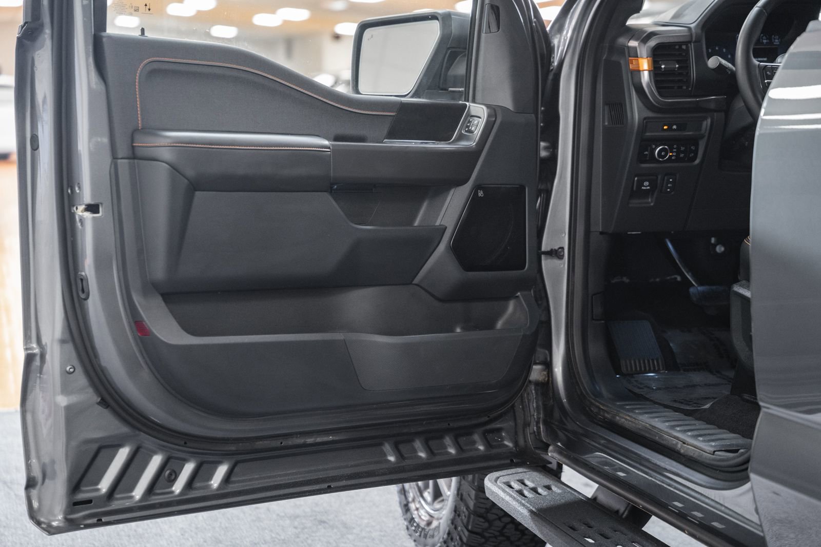 Certified 2025 Ford F150 Tremor w/ Equipment Group 402A High image 49