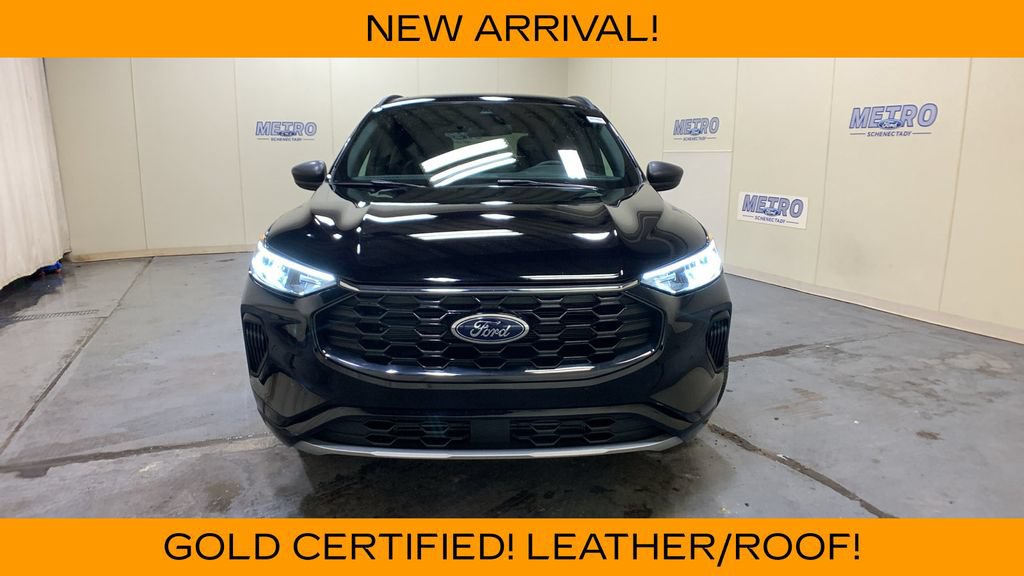 Certified 2024 Ford Escape ST-Line w/ Tech Pack #1 AWD/4WD image 8