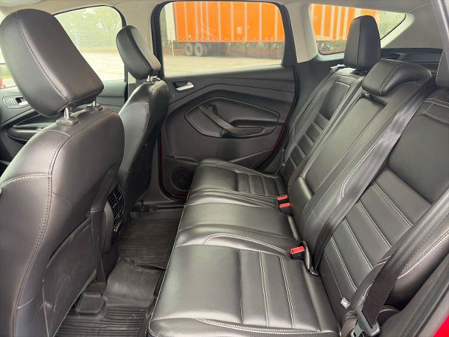 Certified 2019 Ford Escape Titanium AWD/4WD image 18