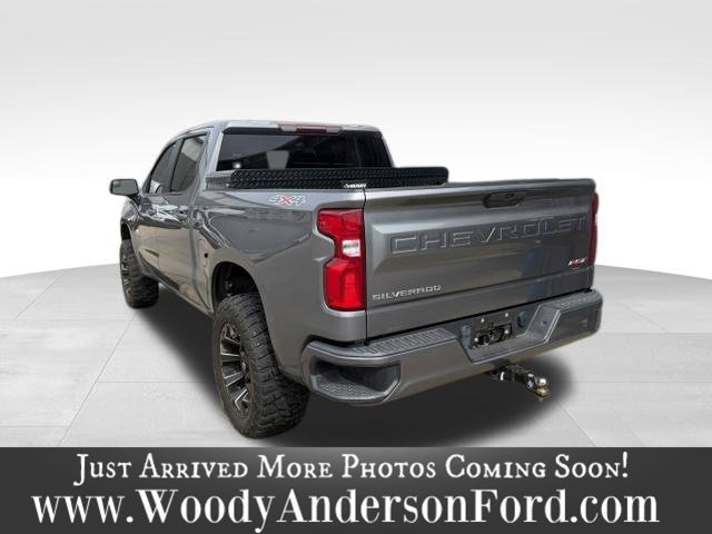 Used 2020 Chevrolet Silverado 1500 RST w/ Texas Edition AWD/4WD image 4