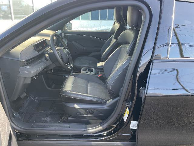 Certified 2025 Ford Mustang Mach-E GT image 15