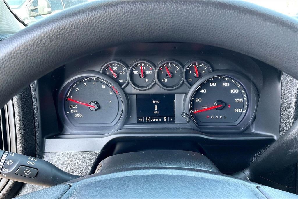 Used 2024 Chevrolet Silverado 1500 Custom w/ Turbomax Blackout Package image 17