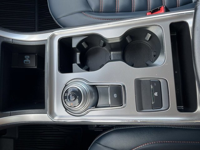 Certified 2024 Ford Edge SEL w/ Sport Appearance Package image 18