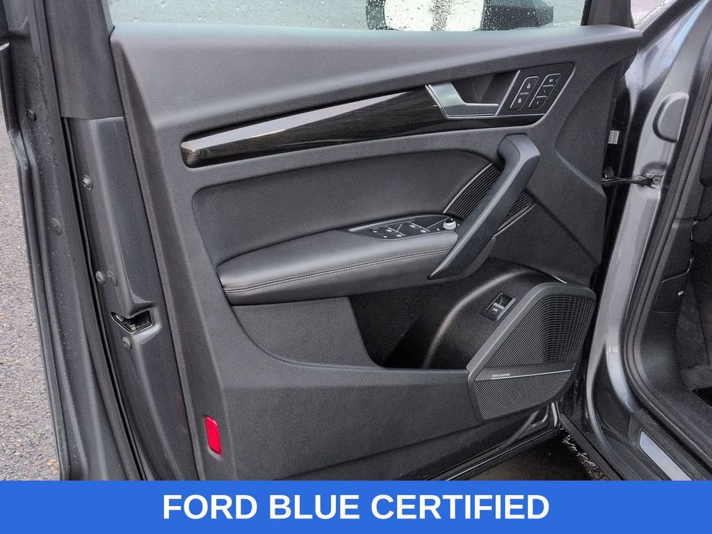 Used 2020 Audi Q5 2.0T Premium Plus w/ Premium Plus Package image 9