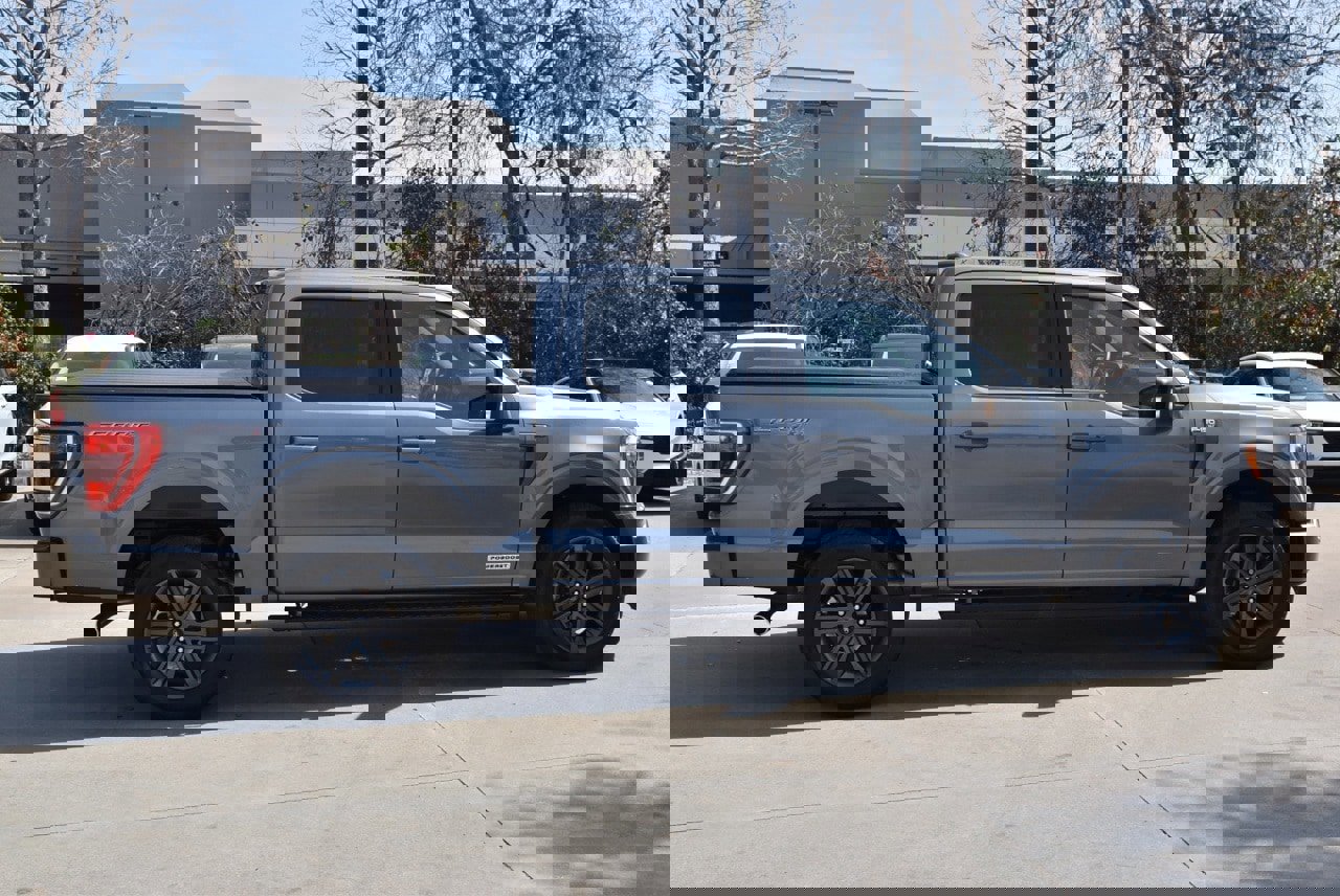 Certified 2023 Ford F150 XLT w/ Equipment Group 302A High image 10